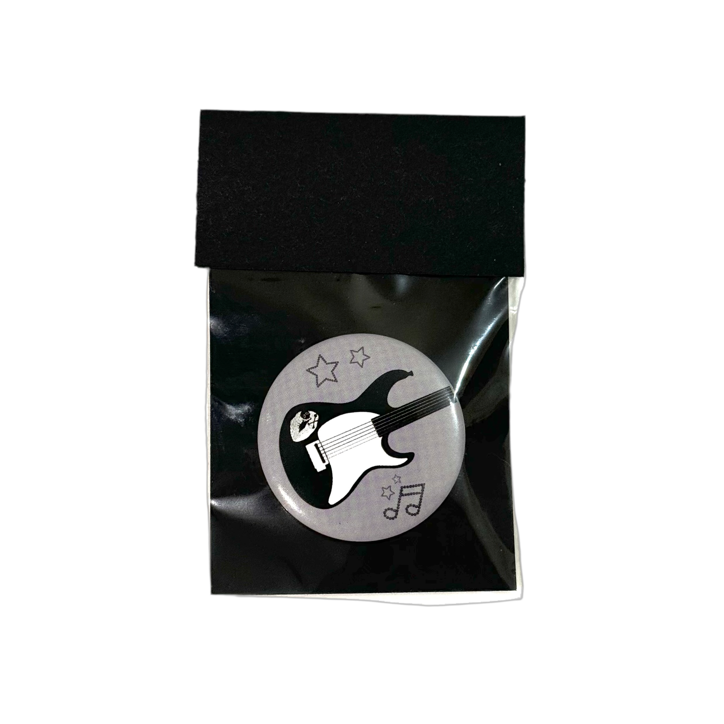 HEARTSTRINGS PIN BADGE